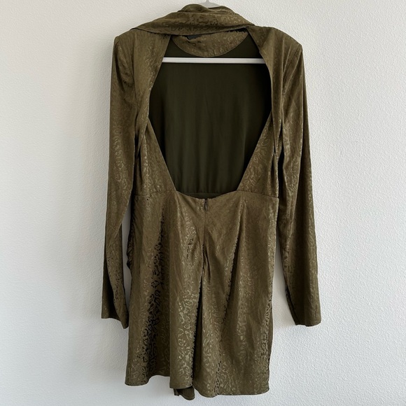 House of Harlow 1960 x Revolve Chianni Mini Dress in Olive Green - Picture 7 of 9
